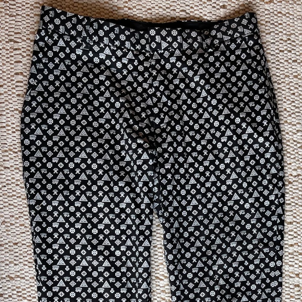 Black / white patterned cropped slim fit trouser